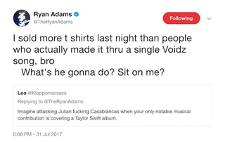 Illustration for article titled Ryan Adams rips The Strokes in greatest Twitter feud of 2004